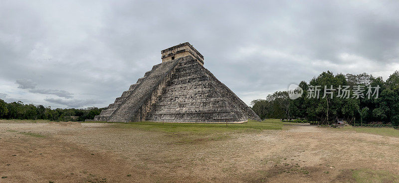 El Castillo, Chichen itzá，墨西哥——尤卡坦半岛上著名的金字塔形寺庙